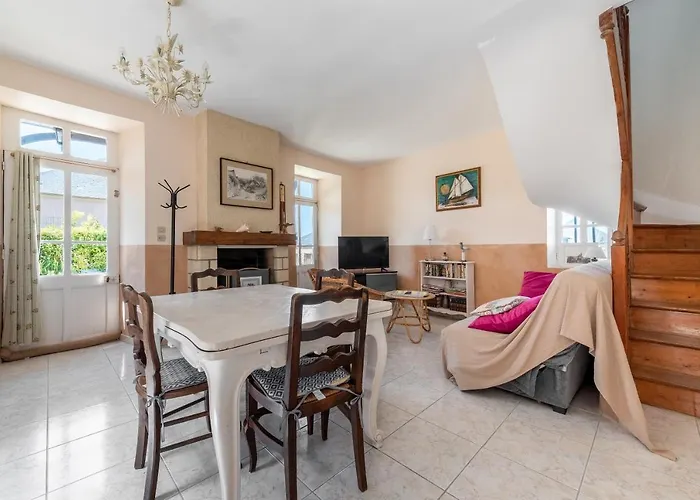 בית נופש Maison Avec Beau Jardin - Centre D'arromanches